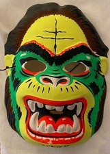 Vintage 1978 C.F. Mfg. Co. Gorilla  King Kong Vacuform Halloween Mask. Mint  picture