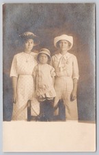 1913 KRUXO RPPC Two Women Child Studio Portrait Hats Vintage Postcard picture