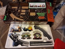 Lemax Spooky Town Crazy Clown Express Train 2019 picture