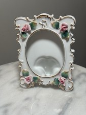 Vintage Porcelain Picture Frame 3D Pink Roses Gold Trim Cottagecore Oval⁠ 3 X 4 picture