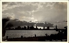 RPPC Sunset over Miami Florida skyline ~ Simpson photo postcard ~ 1925-1942 picture