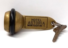 VINTAGE HOTEL ASTORIA KEY FOB MONTECATINI T. ITALY BRASS HOTEL KEY # 86 picture