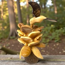 VTG Ecuadorian Handcrafted Hummingbird Sculpture Figurine Tagua Palm Seed Unique picture
