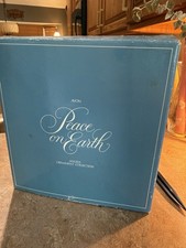 Avon Vintage 1983 Peace on Earth Angel Ornament Set of 5 Porcelain Angels Box picture
