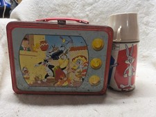 VINTAGE 1959 Warner Bros Looney Tunes Metal Lunch Box w/ Original Thermos picture
