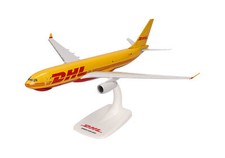 Herpa 614139 DHL European Transport Airbus A330-200F D-ALMA Desk 1/200 AV Model picture