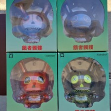 Kidrobot Munny Glow in the Dark Vinyl Art Toy Figure Lot of 4 Boxed picture