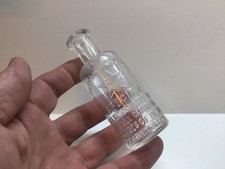 Nathan Tucker M.D. Specific Asthma & All Diseases Of Respiratory Organs Bottle. picture