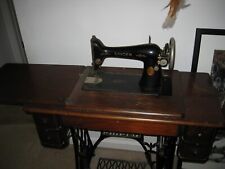 1927 Antiques Singer Pedal Sewing Machine picture