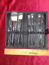 Crown Pro 6 Piece Makeup Brush Set Synthetic Bristles Black Travel Case New FFF picture