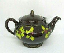 Royal Canadian Art Pottery, Teapot picture