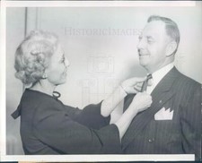 1947 Press Photo Topeka KS Gov-Elect Frank Carlson & Mrs Carlson - ner7369 picture