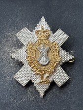 Black Watch Highlanders, Officers Silver Gilt  British Army Cap Badge. picture