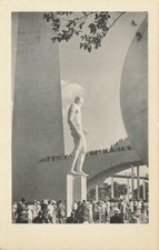 The Astronomer Sculpture At The 1939 1940 New York World’s Fair Postcard picture