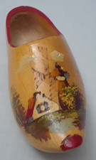 Vintage Wooden Dutch Hand Painted Clog Wall Hanging 7 x 2.5 x 2.5 in picture