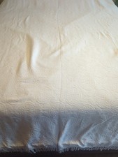 Read Vintage Bedspread Matelasse White Size 68” X 108” With Fringe picture