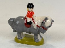 Wade Whimsie Thelwell Grey 