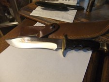 Vintage Muela Bowie Fixed Blade Hunting Knife w/ Leather Sheath - Made in Spain picture