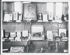 Trophies of Charles A Lindbergh on display at Jefferson Memorial Old Photo picture