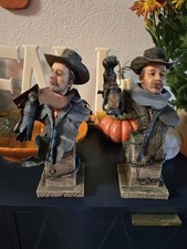 Vintage Western Cowboy Bust Figurine Pair Old West Outlaw Ranger Statue Set picture