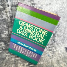 Gemstone & Mineral Data Book 1972 Hardcover John Sinkankas Reference Guide picture