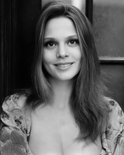 LEIGH TAYLOR-YOUNG - 8