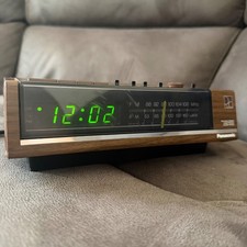 Vintage Panasonic RC-6050 FM AM Electronic Clock Radio Wood Grain Tested picture