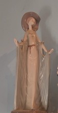 Vintage 1983 Lladro #1428 Afternoon Tea Retired Pristine Condition Original Box  picture