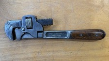 Antique H.D. Smith Perfect Handle 10” Pipe Wrench Wooden Scales Vintage Patented picture