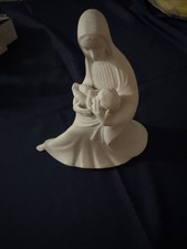Vtg White Ceramic Figurine Madonna and Child Holy Mother Virgin Mary Baby Jesus picture