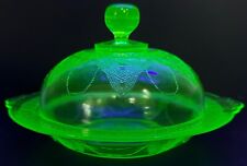 Vintage Green Uranium Federal Depression Glass Georgian Lovebirds Butter w/Cover picture