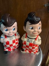 Vintage Big Boy Restaurant Banks 2 Different Hair Styles Pre-Owned Nice Shape picture
