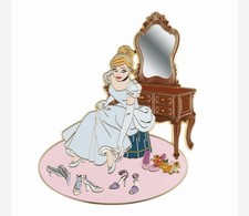Disney Cinderella The Perfect Fit Jumbo pin PALM picture