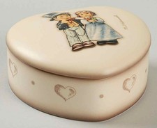 Goebel Hummel Boxes Dearly Beloved-Heart - Boxed 5463441 picture