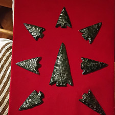 Lot of 7 Knapped Stone Arrowhead Points on Red Display, Blackrock Desert,Utah, picture