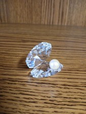 Vintage SWAROVSKI 1” Clam Oyster with Pearl Figurine  picture