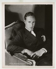 Leslie Howard 1930 Outstanding Portrait 8x10 Original MGM Publicity Photo J10555 picture