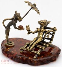 Brass Amber Figurine of Lady Cat vacation on Bali beach and her waiter IronWork picture