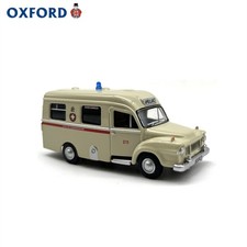 Birmingham J1 Ambulance 1:76 Scale Die-Cast Model Vintage British Classic picture