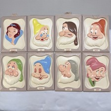 1958 Disney Snow White Seven Dwarfs Complete Set 8 Vintage 3D Wall Plaques 5x7 picture