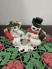 Vintage MCM Snowman couple Christmas Salt & pepper Shaker picture