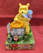 Winnie The Pooh Touch Of Summer Enesco Jim Shore Friends Figurine Statue New picture