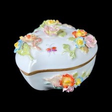Royal Vienna ACKERMANN & FRITZE Jewelry Trinket Box vintage porcelain Flower Ant picture
