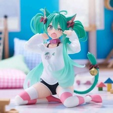 Hatsune Miku Desktop Cute figure with cat ears t shirt ver. TAITO 2024 NO BOX picture