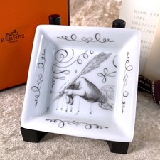 Hermes Paris Ashtray Mini Tray Pen Calligraphy 2002 Limited Model 8x8 cm w/Case picture