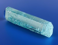 Beautiful Untreated Raw Aquamarine Crystal Natural Energy Grade Rough Specimen picture