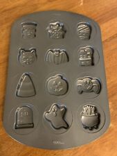 Halloween Cookie Cake Mold Baking Sheet Pan Wilton Non-Stick 12 Different Molds picture