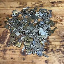 3 Pounds Vintage Keys  picture