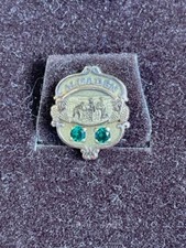 Vintage Almaden Vineyards California Emerald Stones 1/5 10K GF Pin Grapes picture