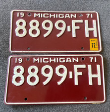 RARE 1971 MICHIGAN 8899 LICENSE PLATE PLATES PAIR SET COOL NUMBER ORIGINAL  picture
